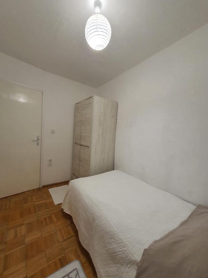 Apartment Vinjerac II Экстерьер фото