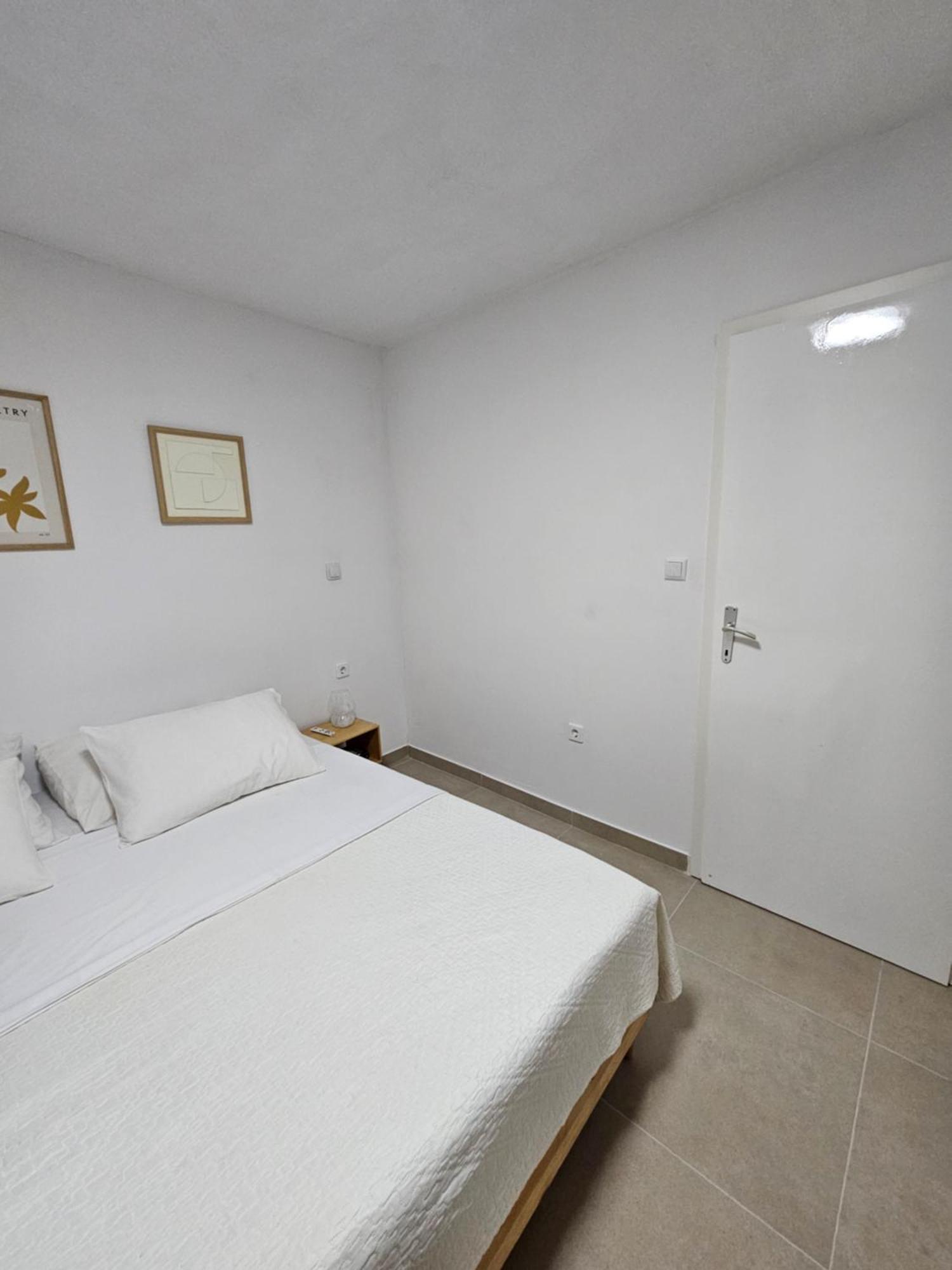 Apartment Vinjerac II Экстерьер фото