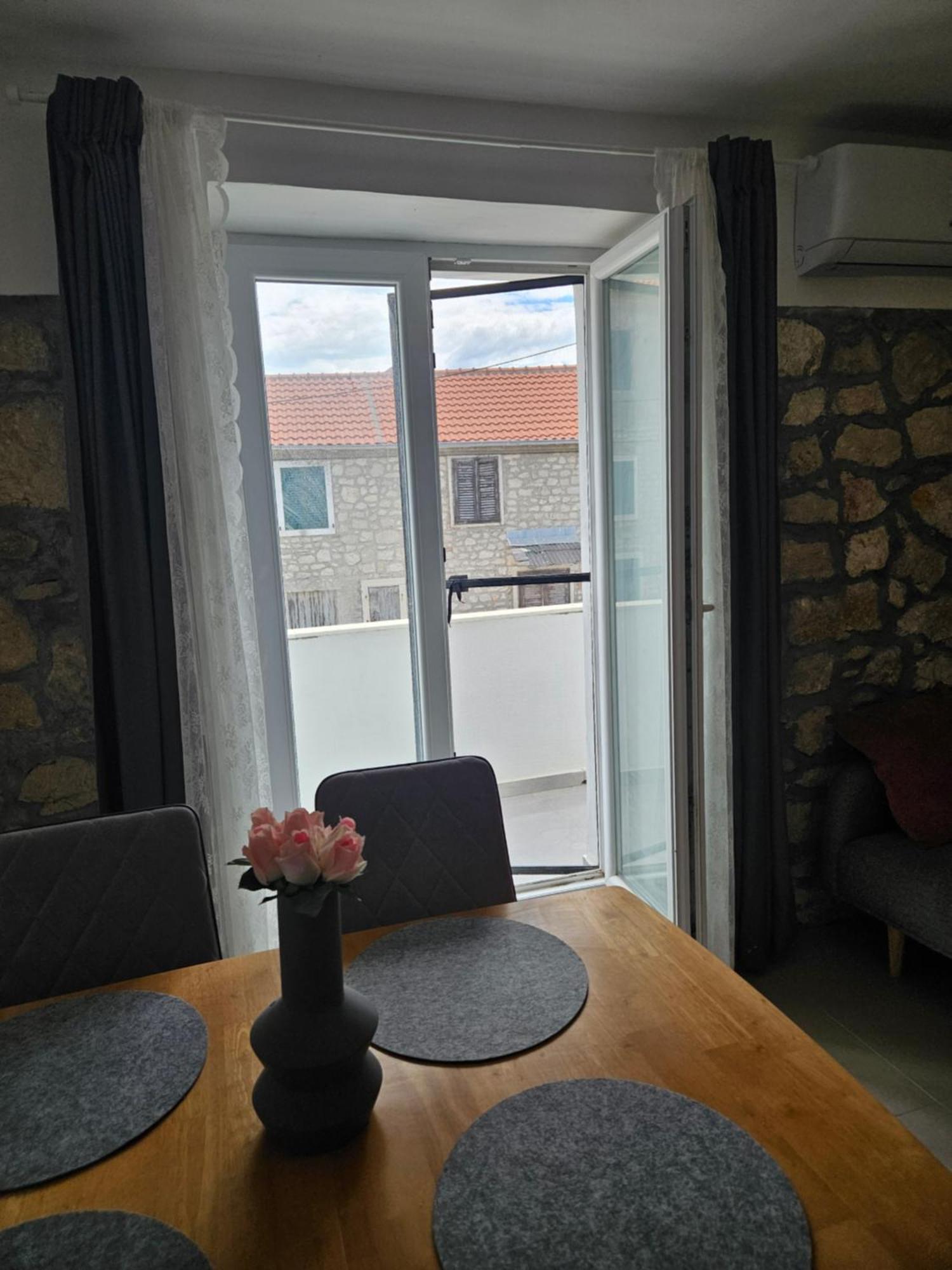 Apartment Vinjerac II Экстерьер фото